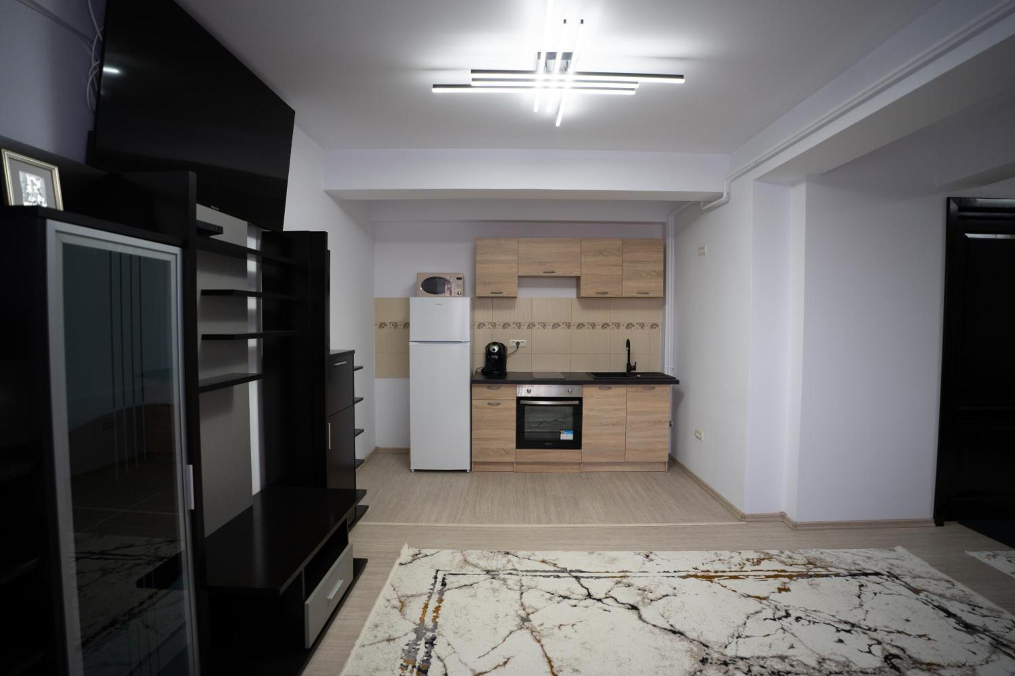 Alex 1 Apartament Яш Екстериор снимка