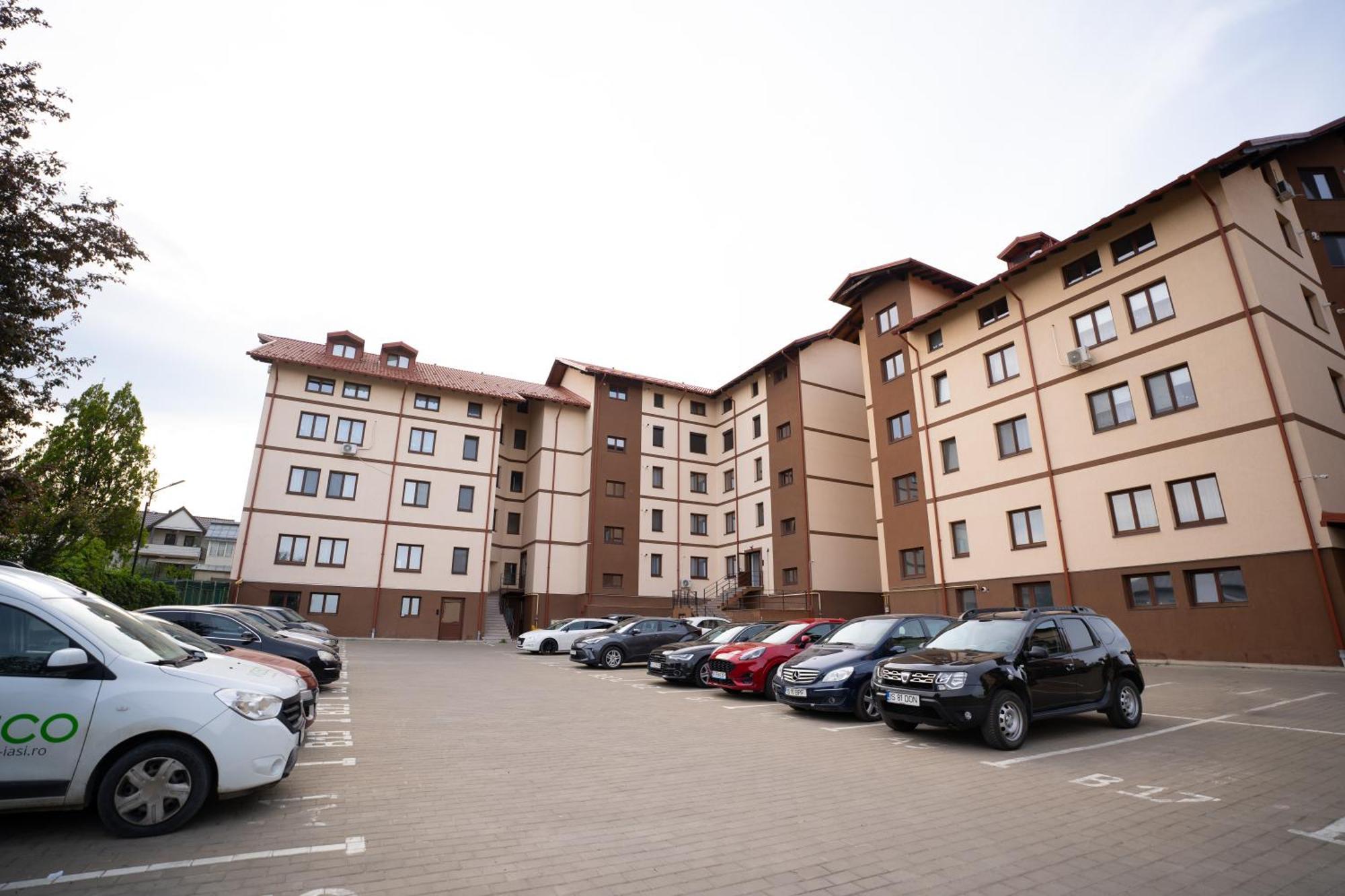 Alex 1 Apartament Яш Екстериор снимка